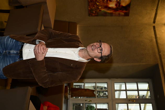 Frank Stehr bei der Vernissage der Ausstellung Goldener Reigen von Jens-Christian Wittig im Kastenmeiers im Taschenbergpalais in Dresden. Dresden, 11.10.2026 Copyright: xMatthiasxWehnertx