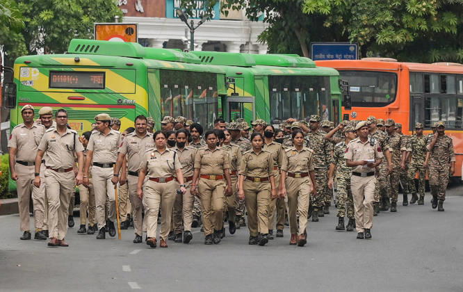 Security tightens at Connaught Place during a protest against CEC Gyanesh Kumar in New Delhi New Delhi, Oct 11 (ANI): Security tightens at Connaught Place during a protest against Chief Election Commissioner Gyanesh Kumar, in New Delhi on Sunday. NEW DELHI Delhi India Copyright: xANIx ANI_20261011321