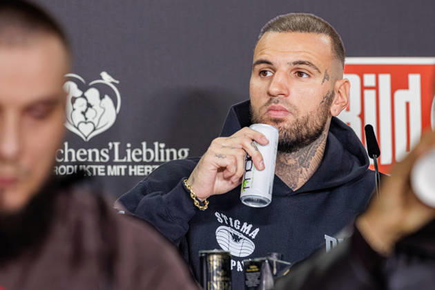 11.10.2026. Essen. Diogo Sangre bei der Pressekonferenz zum Fame Fighting 4 Promiboxen. Essen Atlantic Hotel Nordrhein-Westfalen Deutschland