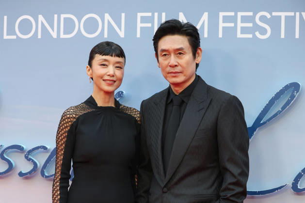 Possible Love premiere at BFI London Film Festival LONDON, UNITED KINGDOM - OCTOBER 11: South Korean actors Sul Kyung-gu (R) and Jeon Do-yeon (L) attend the premiere of Possible Love during the 70th BFI London Film Festival in London, United Kingdom on October 11, 2026. Zeynep Demir Anadolu London United Kingdom. Editorial use only. Please get in touch for any other usage.  Copyright: x2026xAnadoluxZeynepxDemirx