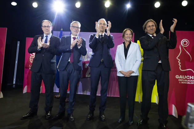 Raphael Glucksmann wins the Socialist and Democratic Left primary - Paris Candidates in the Socialist (PS) and centre-left Place Publique (PP) parties primary Emmanuel Maurel, Olivier Faure, Raphael Glucksmann, Segolene Royal and Jerome Guedj on stage after the announcement of the result for the first round of voting in the primary organized by the Socialist Party, Place Publique (PP), and the Republican and Socialist Left, ahead of France s 2027 presidential election, in Paris on October 11, 2026. Candidate in the Socialist (PS) and centre-left Place Publique (PP) parties primary ahead of France s 2027 presidential election and MEP Raphaël Glucksmann was elected on October 11, 2026. Photo by Raphael Lafargue ABACAPRESS.COM Paris France  Copyright: xLafarguexRaphael ABACAx