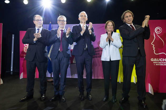 Raphael Glucksmann wins the Socialist and Democratic Left primary - Paris Candidates in the Socialist (PS) and centre-left Place Publique (PP) parties primary Emmanuel Maurel, Olivier Faure, Raphael Glucksmann, Segolene Royal and Jerome Guedj on stage after the announcement of the result for the first round of voting in the primary organized by the Socialist Party, Place Publique (PP), and the Republican and Socialist Left, ahead of France s 2027 presidential election, in Paris on October 11, 2026. Candidate in the Socialist (PS) and centre-left Place Publique (PP) parties primary ahead of France s 2027 presidential election and MEP Raphaël Glucksmann was elected on October 11, 2026. Photo by Raphael Lafargue ABACAPRESS.COM Paris France  Copyright: xLafarguexRaphael ABACAx