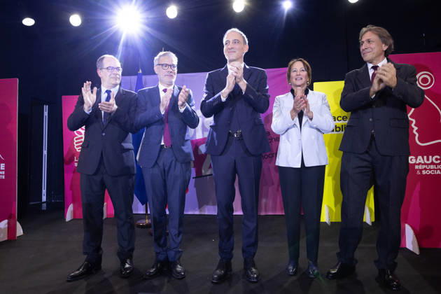 Raphael Glucksmann wins the Socialist and Democratic Left primary - Paris Candidates in the Socialist (PS) and centre-left Place Publique (PP) parties primary Emmanuel Maurel, Olivier Faure, Raphael Glucksmann, Segolene Royal and Jerome Guedj on stage after the announcement of the result for the first round of voting in the primary organized by the Socialist Party, Place Publique (PP), and the Republican and Socialist Left, ahead of France s 2027 presidential election, in Paris on October 11, 2026. Candidate in the Socialist (PS) and centre-left Place Publique (PP) parties primary ahead of France s 2027 presidential election and MEP Raphaël Glucksmann was elected on October 11, 2026. Photo by Raphael Lafargue ABACAPRESS.COM Paris France  Copyright: xLafarguexRaphael ABACAx