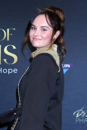 October 11, 2026, Beverly Hills, Ca, USA: LOS ANGELES - OCT 8: Madeline Carroll at the Night of Dreams Gala at the Beverly Hills Hotel on October 8, 2026 in Beverly Hills, CA Beverly Hills USA - ZUMAnc22 20261011_zaa_nc22_007 Copyright: xKathyxHutchinsx