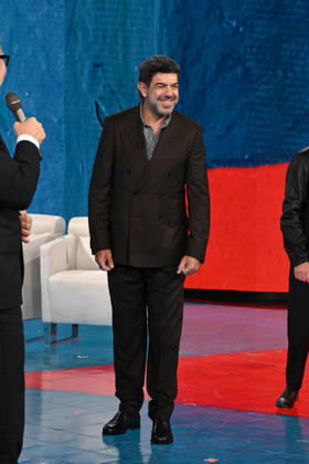IPA89573920 - Milan, TV Show Che Tempo Che Fa - Nove. Pictured: Pierfrancesco Favino  Copyright: xTe-Cox xComi Terenghix IPA89573920