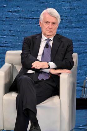IPA89573876 - Milan, TV Show Che Tempo Che Fa - Nove. Pictured: Ferruccio De Bortoli  Copyright: xTe-Cox xComi Terenghix IPA89573876