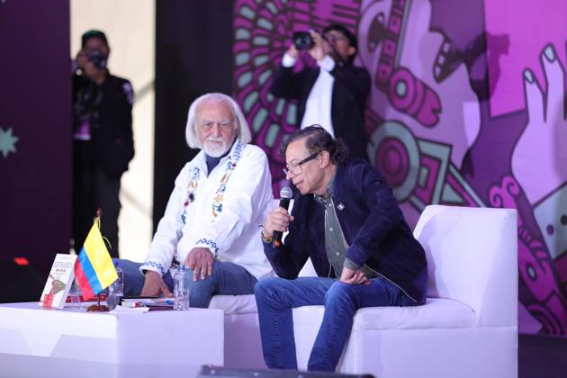October 11, 2026: TO-45422 & x2013; Mexico City, September 29, 2026. Former Colombian President Gustavo Petro participates in the 26th Zocalo International Book Fair at the presentation of the book Nuestra Am& xe9;rica en vilo. Clasos.com.mx. - ZUMAcs4_ 20261011_faa_cs4_192 Copyright: xMikaxRoblesx