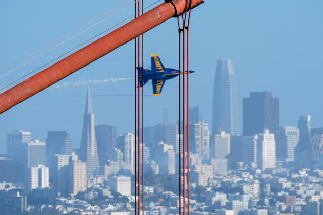 Fleet Week Air Show in San Francisco SAN FRANCISCO, CALIFORNIA - OCTOBER 11: US Navy Blue Angels fly over San Francisco Bay during the Fleet Week Air Show in San Francisco, California, United States on October 11, 2026. Tayfun Coskun Anadolu California United States. Editorial use only. Please get in touch for any other usage.  Copyright: x2026xAnadoluxTayfunxCoskunx