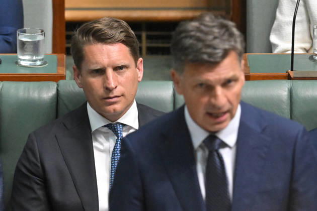 QUESTION TIME, Shadow Minister for Industry Andrew Hastie and Leader of the Opposition Angus Taylor during Question Time in the House of Representatives at Parliament House in Canberra, Monday, October 12, 2026. ( NO ARCHIVING CANBERRA AUSTRALIAN CAPITAL TERRITORY Australia  Copyright: xMICKxTSIKASx 20261012194334413264
