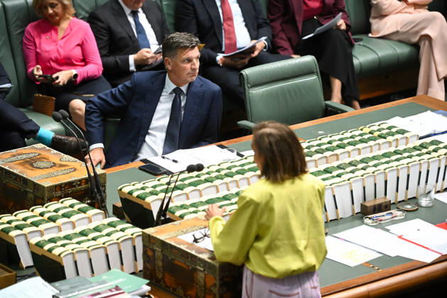 QUESTION TIME, Australian Opposition Leader Angus Taylor reacts during Question Time in the House of Representatives at Parliament House in Canberra, Monday, October 12, 2026. ( NO ARCHIVING CANBERRA AUSTRALIAN CAPITAL TERRITORY Australia  Copyright: xLUKASxCOCHx 20261012122863545460