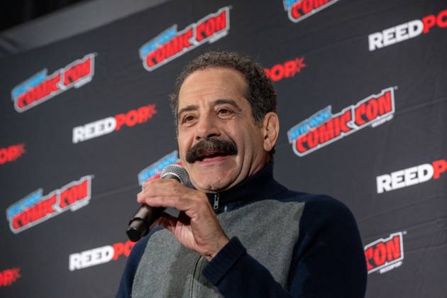 October 11, 2026, New York, New York, United States: Tony Shalhoub speaks at a panel discussion for CBS s new crime-solving drama EINSTEIN!.during New York Comic Con 2026 at The Jacob K. Javits Convention Center on October 11, 2026 in New York City. New York United States - ZUMAs197 20261011_aaa_s197_391 Copyright: xRonxAdarx
