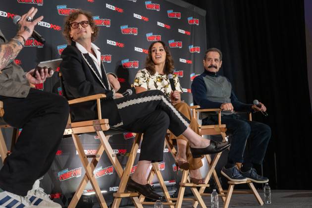 October 11, 2026, New York, New York, United States: (L-R) Matthew Gray Gubler, Melissa Fumero and Tony Shalhoub speak at a panel discussion for CBS s new crime-solving drama EINSTEIN!.during New York Comic Con 2026 at The Jacob K. Javits Convention Center on October 11, 2026 in New York City. New York United States - ZUMAs197 20261011_aaa_s197_398 Copyright: xRonxAdarx