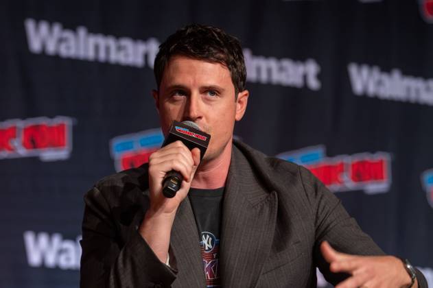 October 11, 2026, New York, New York, United States: Shane Harper speaks at a panel discussion for CBS new series NCIS: NEW YORK.during New York Comic Con 2026 at The Jacob K. Javits Convention Center on October 11, 2026 in New York City. New York United States - ZUMAs197 20261011_aaa_s197_466 Copyright: xRonxAdarx