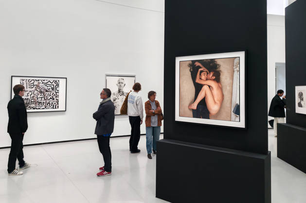 Remember Me Exhibition: The Pinault Collection Showcases Irving Penn in All His Glory, Alongside the Greatest Photographers. A total of 700 photographs by 70 artists are on display at the former Paris Stock Exchange, a dazzling display of 450 photographs by the American artist known for his portraits and still lifes, alongside great names such as Man Ray and Raymond Depardon. On view through January 10. 460399 2026 10 11 PARIS France (no personal information)  Copyright: xL.Urmanx xStarfacex STAR_460399_011