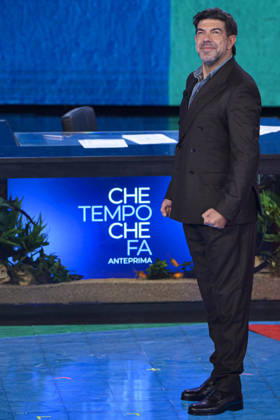 foto Mario Romano IPP Milano 11 10 2026 Trasmissione televisiva: -Che Tempo Che Fa- nella foto l attore Pierfrancesco Favino Italy Photo Press - World Copyright Che Tempo Che Fa