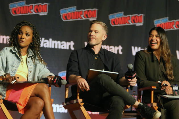 NEW YORK, NY- OCTOBER 11: Mekia Cox, Shawn Ashmore Lisseth Chavez pictured at The Rookie panel during New York Comic Con 2026 at Javits Center on October 11, 2026 in New York City. Copyright: xRWx