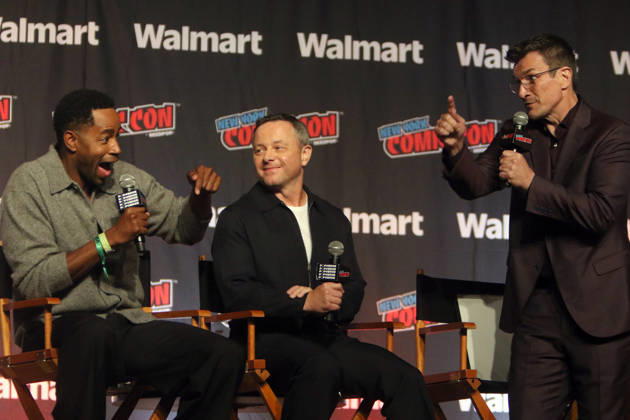 NEW YORK, NY- OCTOBER 11: Jay Ellis, Alexi Hawley and Nathan Fillion pictured at The Rookie panel during New York Comic Con 2026 at Javits Center on October 11, 2026 in New York City. Copyright: xRWx