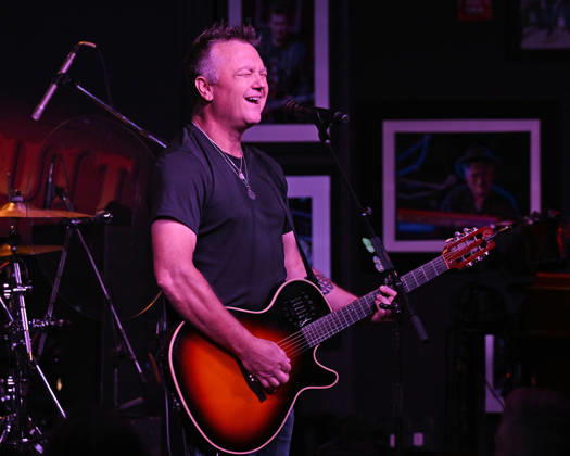 BOCA RATON - OCTOBER 11: Edwin McCain performs at The Funky Biscuit on October 11, 2026 in Boca Raton, Florida. Copyright: xmpi04MediaPunchx