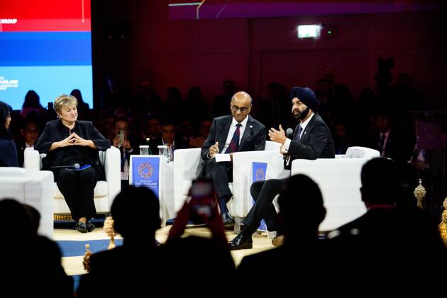 World Bank Group holds A.I. discussion during the Annual Meeting 2026 BANGKOK, THAILAND, OCTOBER 12, 2026: World Bank Group President, Ajay Banga (R), speaks as International Monetary Fund Managing Director, Kristalina Georgieva (L), and Singapore President, Tharman Shanmugaratnam (C), take part during Small AI: More and Better Jobs at the 2026 Annual Meetings of the International Monetary Fund and the World Bank Group in Bangkok. The session explores how affordable and accessible artificial intelligence can improve productivity and create jobs. Bangkok TH Copyright: x xWatsawatx James xKoktabtimx xJNAxPressx