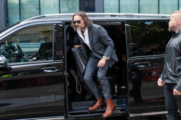 October 12, 2026, London, England, United Kingdom: Actor and comedian Russell BRAND arrives at Southwark Crown Court in London, United Kingdom, on October 12, 2026, as his trial begins on charges of rape, sexual assault and indecent assault. BRAND denies all the charges and has pleaded not guilty. London United Kingdom - ZUMAk172 20261012_zip_k172_004 Copyright: xThomasxKrychx