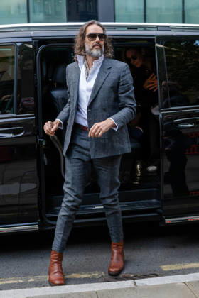 October 12, 2026, London, England, United Kingdom: Actor and comedian Russell BRAND arrives at Southwark Crown Court in London, United Kingdom, on October 12, 2026, as his trial begins on charges of rape, sexual assault and indecent assault. BRAND denies all the charges and has pleaded not guilty. London United Kingdom - ZUMAk172 20261012_zip_k172_010 Copyright: xThomasxKrychx