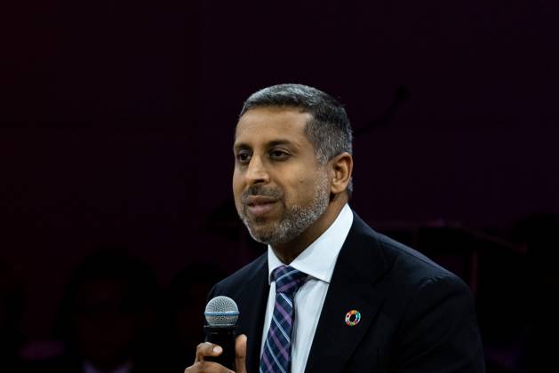 The IMF–World Bank Group Annual Meetings 2026 in Bangkok, Thailand. – 12 Oct 2026 Vilas Dhar, President of the Patrick J. McGovern Foundation, speaks at the World Bank Group s flagship forum, Small AI: More and Better Jobs, during the IMF–World Bank Group Annual Meetings 2026. The IMF–World Bank Group Annual Meetings 2026 will take place at the Queen Sirikit National Convention Center in Bangkok from October 12-18, 2026, drawing over 15,000 delegates from 191 member countries as Thailand hosts this prestigious event for the first time in 35 years. Bangkok Thailand Copyright: xPeeraponxBoonyakiatx xSOPAxImagesx Peerapon-Boonyakiat-1458142