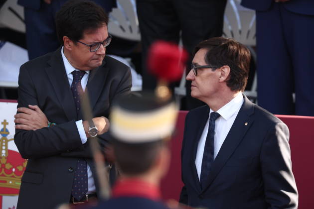October 12 Parade for Hispanic Heritage Day The Minister for Digital Transformation and the Civil Service, Óscar López i , and the President of the Generalitat de Catalunya, Salvador Illa d, during the solemn ceremony honoring the national flag and the military parade for October 12, Hispanic Heritage Day, in the Plaza de Cánovas del Castillo, on October 12, 2026, in Madrid, Spain. The events begin with the flag-raising ceremony and are followed by a tribute to those who gave their lives for the country. Subsequently, the military air and ground parades begin. Approximately 4,400 members of the Armed Forces, the security forces, and various civilian public institutions are participating this year in the parade presided over by the King and Copyright: xEduardoxParrax 7840554
