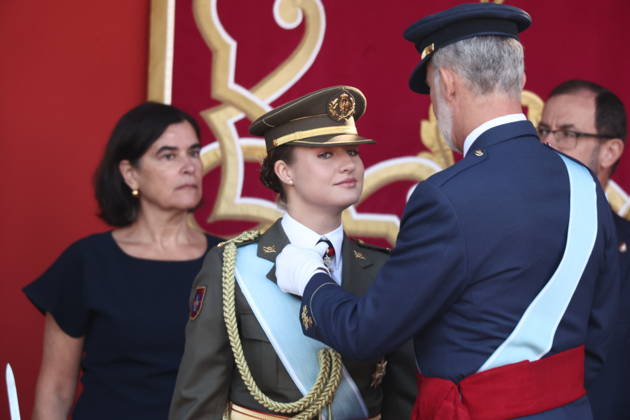 October 12 Parade for Hispanic Heritage Day King Felipe VI and Princess Leonor during the solemn ceremony honoring the national flag and the military parade on October 12, Hispanic Heritage Day, in the Plaza de Cánovas del Castillo, on October 12, 2026, in Madrid, Spain. The events begin with the raising of the flag and are followed by a tribute to those who gave their lives for the country. Subsequently, the military air and ground parades begin. Approximately 4,400 members of the Armed Forces, the security forces, and various civilian public institutions are participating this year in the parade presided over by the King and Queen. The aerial parade featured 50 fighter, training, and transport aircraft, as well as around 30 helicopters. Copyright: xEduardoxParrax 7840575