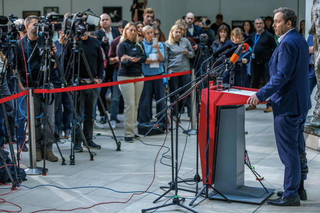 Pressestatement mit dem Parteivorsitzenden der SPD Lars Klingbeil Pressestatement mit dem Parteivorsitzenden der SPD Lars Klingbeil am 12.10.2026 in Berlin. Berlin Berlin Deutschland SPD-Parteizentrale (Willy-Brandt-Haus)