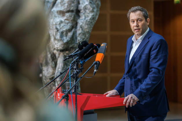 Pressestatement mit dem Parteivorsitzenden der SPD Lars Klingbeil Pressestatement mit dem Parteivorsitzenden der SPD Lars Klingbeil am 12.10.2026 in Berlin. Berlin Berlin Deutschland SPD-Parteizentrale (Willy-Brandt-Haus)