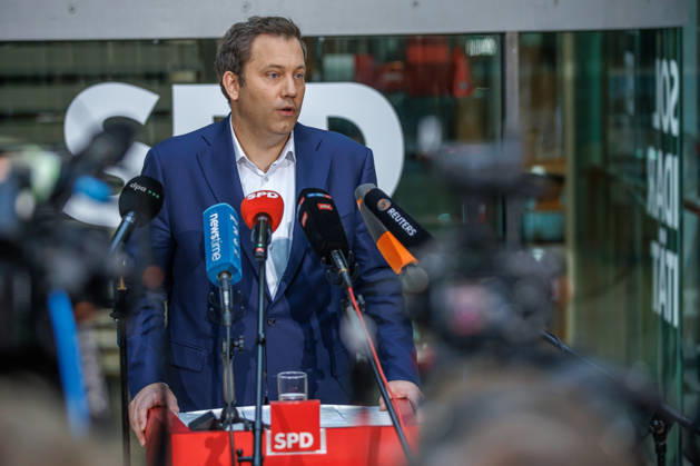 Pressestatement mit dem Parteivorsitzenden der SPD Lars Klingbeil Pressestatement mit dem Parteivorsitzenden der SPD Lars Klingbeil am 12.10.2026 in Berlin. Berlin Berlin Deutschland SPD-Parteizentrale (Willy-Brandt-Haus)