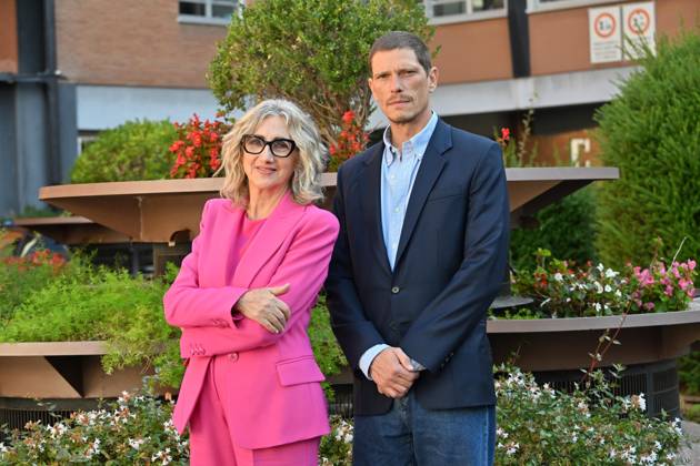 IPA89593293 - Rome: Rai Studios on Via Teulada. Photocall for the TV series Libera: The Case of Elena Palma. Pictured: Matteo Martari, Lunetta Savino  Copyright: xMaurizioxD Avanzox xMaurizioxDxAvanzox IPA89593293