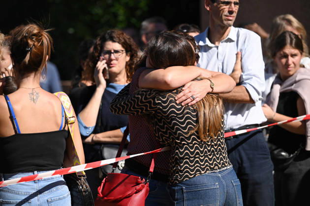 NEWS : Le principal d un college et une professeure blessÃ s par balle par un tir de fusil de chasse Ã Aubagne Le principal du college Lakanal Ã Aubagne et une professeure blessÃ s par balle par un tir de fusil de chasse, le 12 octobre 2026. AubagneFrance  Copyright: xWilliamxCannarellax