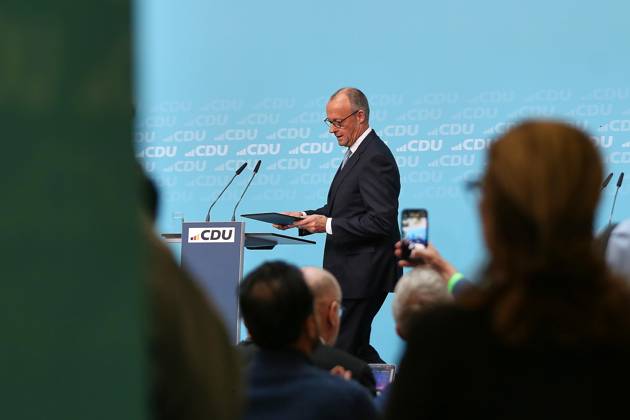 Berlin, Deutschland, 12.10.2026: Konrad-Adenauer-Haus: Pressekonferenz in der CDU-Bundesgeschäftsstelle nach Bundesvorstandssitzung: Bundeskanzler Friedrich Merz (CDU) Copyright: xdtsxNachrichtenagenturx dts_138254