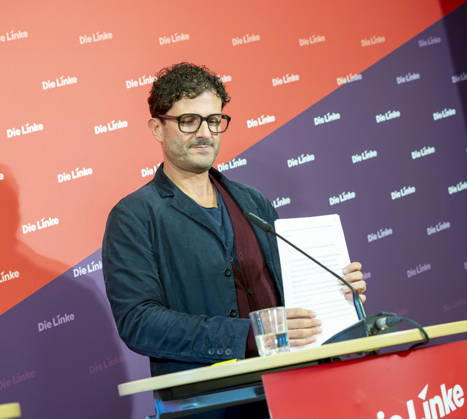 Luigi Pantisano EUR, Deutschland, Berlin, 12.10.2026: Pressekonferenz von Luigi Pantisano Vorsitzender der Partei Die Linke im Karl-Liebknecht-Haus zu aktuellen Themen.