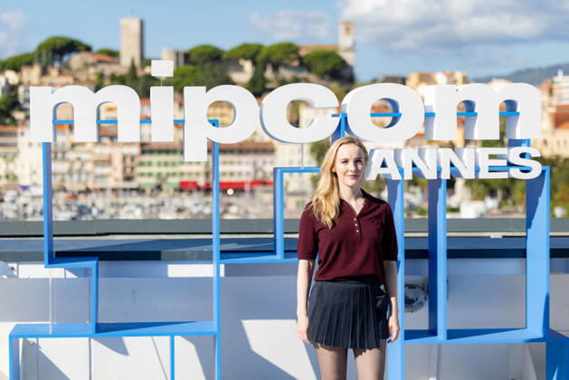 Cannes Mipcom - Honey Photocall Ann Skelly attends the photocall of HONEY during Cannes Mipcom 2026 in Cannes, France on October 12, 2026. Photo by Shootpix ABACAPRESS.COM Cannes France  Copyright: xShootpix ABACAx
