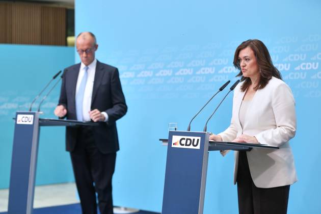 Berlin, Deutschland, 12.10.2026: Konrad-Adenauer-Haus: Pressekonferenz in der CDU-Bundesgeschäftsstelle nach Bundesvorstandssitzung: Bundeskanzler Friedrich Merz (CDU) und CDU-Generalsekretärin Franziska Hoppermann Copyright: xdtsxNachrichtenagenturx dts_138269