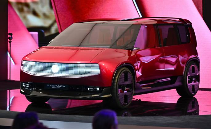 2026 PARIS AUTO SHOW PHOTOPQR OUEST FRANCE Franck Dubray Paris, Oct. 12, 2026 Paris Auto Show, Porte de Versailles, Paris Renault E-Space Booth Photo by Franck Dubray, Oct. 12, 2026 Paris Motor Show, Paris, France  Copyright: xPHOTOPQR OUESTxFRANCE MAXPPPxFranckxDubrayx 20261012OFR0382 20261012OFR0382