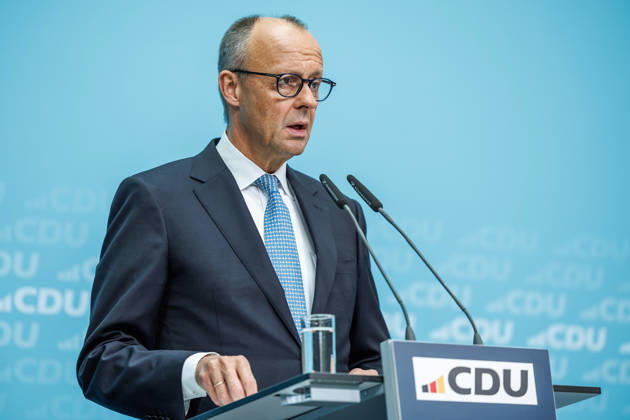Pressekonferenz mit dem Vorsitzenden der CDU Deutschlands, Bundeskanzler Friedrich Merz und der Generalsekretärin der CDU Deutschlands Franziska Hoppermann Pressekonferenz mit dem Vorsitzenden der CDU Deutschlands, Bundeskanzler Friedrich Merz und der Generalsekretärin der CDU Deutschlands Franziska Hoppermann am 12.10.2026 in Berlin. Berlin Berlin Deutschland CDU-Bundesgeschäftsstelle (Konrad-Adenauer-Haus)