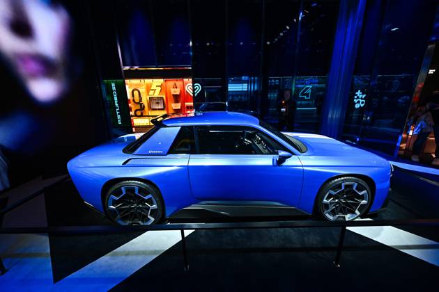 2026 PARIS MOTOR SHOW PHOTOPQR OUEST FRANCE Franck Dubray Paris, Oct. 12, 2026 Paris Motor Show, Porte de Versailles, Paris Renault R8 Gordini Booth Photo by Franck Dubray Oct. 12, 2026 Paris Motor Show, Paris, France  Copyright: xPHOTOPQR OUESTxFRANCE MAXPPPxFranckxDubrayx 20261012OFR0374 20261012OFR0374