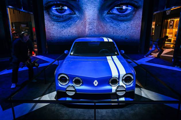 2026 PARIS MOTOR SHOW PHOTOPQR OUEST FRANCE Franck Dubray Paris, Oct. 12, 2026 Paris Motor Show, Porte de Versailles, Paris Renault R8 Gordini Booth Photo by Franck Dubray Oct. 12, 2026 Paris Motor Show, Paris, France  Copyright: xPHOTOPQR OUESTxFRANCE MAXPPPxFranckxDubrayx 20261012OFR0376 20261012OFR0376