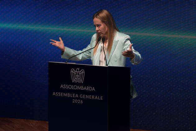 Italian PM Meloni addresses Assolombarda in Milan MILAN, ITALY, OCTOBER 12, 2026: Italian Prime Minister Giorgia Meloni addresses an audience of Lombard entrepreneurs during the Assolombarda general assembly at the Teatro Dal Verme in Milan, focusing on industrial competitiveness, energy costs, and economic growth strategies. Milan Italy Copyright: x xcalogeroxrussox xJNAxPressx