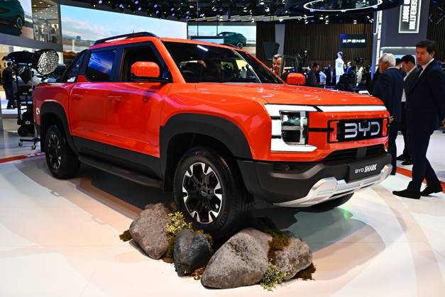 2026 PARIS MOTOR SHOW PHOTOPQR OUEST FRANCE Franck Dubray Paris, Oct. 12, 2026 Paris Motor Show at Porte de Versailles, Paris BYD Booth Photo by Franck Dubray Oct. 12, 2026 Paris Motor Show, Paris, France  Copyright: xPHOTOPQR OUESTxFRANCE MAXPPPxFranckxDubrayx 20261012OFR0398 20261012OFR0398