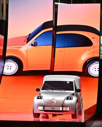 2026 PARIS AUTO SHOW PHOTOPQR OUEST FRANCE Franck Dubray Paris, October 12, 2026 Paris Auto Show at Porte de Versailles, Paris Citroën booth featuring the new 2CV Photo by Franck Dubray, October 12, 2026 Paris Auto Show Paris, France  Copyright: xPHOTOPQR OUESTxFRANCE MAXPPPxFranckxDubrayx 20261012OFR0413 20261012OFR0413