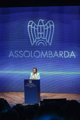 IPA89596362 - Milan: Assolombarda™s 2026 General Assembly at the Teatro Dal Verme. Pictured: Giorgia Meloni (Prime Minister of the Italian Republic)  Copyright: xAlessandroxBremecx xx IPA89596362