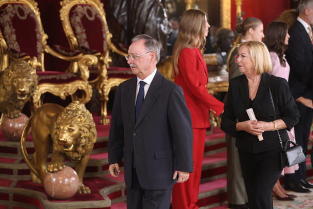 The King and Queen, the Princess of Asturias, and Infanta Sofía presided over the reception at the Royal Palace to mark National Day. The President of Ceuta, Juan Jesús Vivas, during the reception with the King and Queen, Princess Leonor, and Infanta Sofía on the occasion of National Day at the Royal Palace on October 12, 2026, in Madrid, Spain. The event is presided over by the King and Queen, the Princess of Asturias, and Infanta Sofía following the solemn ceremony honoring the national flag and the military parade held in Plaza de Cánovas del Castillo. The purpose of the National Day commemoration is to solemnly recall moments in our collective history that form part of our shared historical, cultural, and social heritage, recognized as Copyright: xRaulxTerrelx 7841009