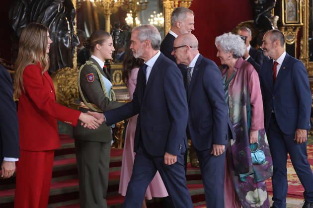 The King and Queen, the Princess of Asturias, and Infanta Sofía preside over the reception at the Royal Palace in celebration of National Day. Javier García during the reception with the King and Queen, Princess Leonor, and Infanta Sofía on the occasion of National Day, at the Royal Palace on October 12, 2026, in Madrid, Spain. The event is presided over by the King and Queen, the Princess of Asturias, and Infanta Sofía following the solemn ceremony honoring the national flag and the military parade held in Plaza de Cánovas del Castillo. The purpose of the National Day commemoration is to solemnly recall moments in our collective history that form part of our shared historical, cultural, and social heritage, recognized as such by the vast Copyright: xRaulxTerrelx 7841050