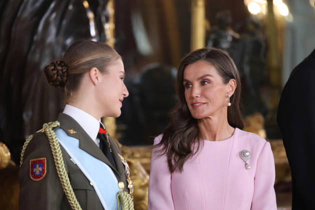 The King and Queen, the Princess of Asturias, and Infanta Sofía preside over the reception at the Royal Palace to mark National Day. Princess Leonor and Queen Letizia during the reception held to mark National Day at the Royal Palace on October 12, 2026, in Madrid, Spain. The event is presided over by the King and Queen, the Princess of Asturias, and Infanta Sofía following the solemn ceremony honoring the national flag and the military parade held in Plaza de Cánovas del Castillo. The commemoration of National Day aims to solemnly recall moments in our collective history that form part of our shared historical, cultural, and social heritage, recognized as such by the vast majority of citizens. HISPANIC DAY KING FELIPE QUEEN LETIZIA PRINCE Copyright: xRaulxTerrelx 7841058