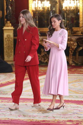 The King and Queen, the Princess of Asturias, and Infanta Sofía preside over the reception at the Royal Palace to mark National Day Infanta Sofía and Queen Letizia during the reception marking National Day at the Royal Palace on October 12, 2026, in Madrid, Spain. The event is presided over by the King and Queen, the Princess of Asturias, and Infanta Sofía following the solemn ceremony honoring the national flag and the military parade held in Plaza de Cánovas del Castillo. The commemoration of National Day aims to solemnly recall moments in our collective history that form part of our shared historical, cultural, and social heritage, recognized as such by the vast majority of citizens. HISPANIC DAY KING FELIPE QUEEN LETIZIA PRINCESS LEONO Copyright: xRaulxTerrelx 7841065