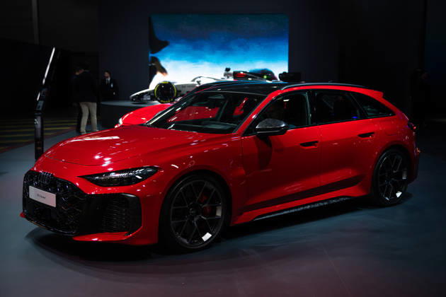 2026 Paris Motor Show Aurelien Morissard MAXPPP MAXPPP Paris, October 12, 2026 The Audi RS5 Avant electric car is on display at the 2026 Paris Motor Show in Paris, France, Monday, October 12, 2026 Aurelien Morissard MAXPPP Paris, France  Copyright: xMAXPPPxAurelienxMorissard MAXPPPx MOR202610120609 MOR202610120609